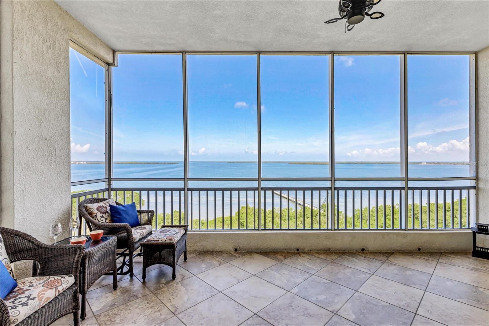 BAY CLUB PH II - Residential