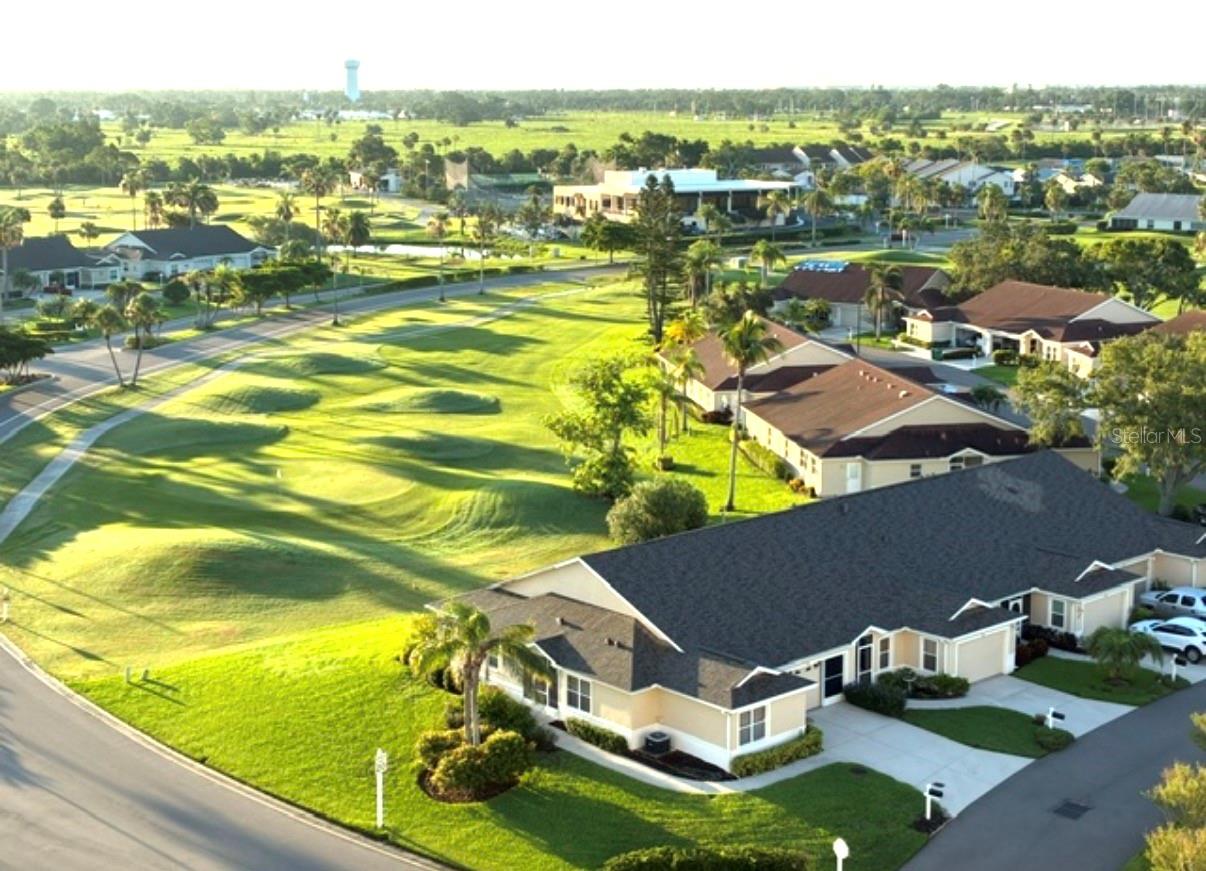 BAY CLUB PH II - Residential