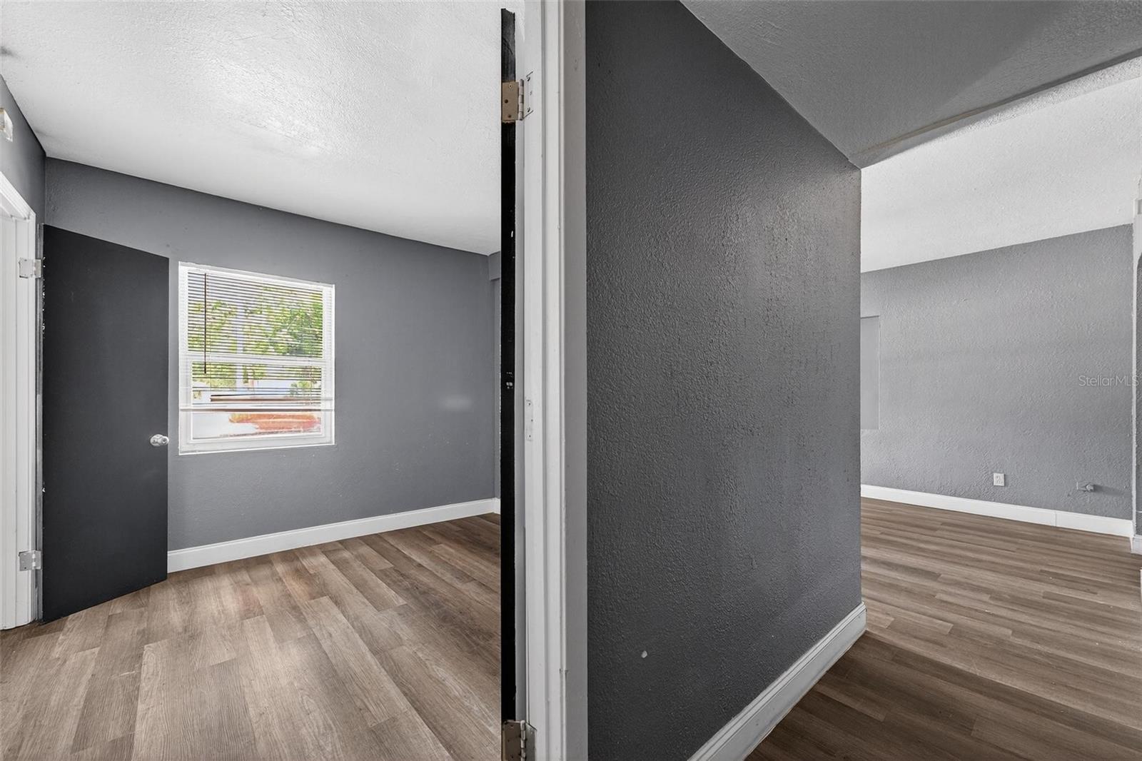 PINE HILLS MANOR 02 - Commercial Sale