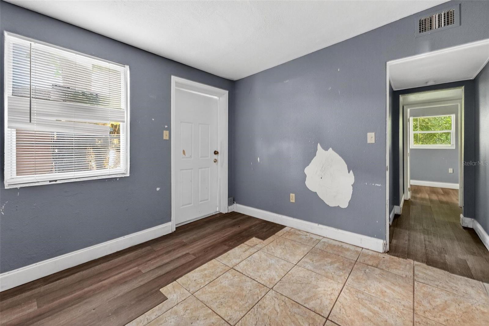 PINE HILLS MANOR 02 - Commercial Sale