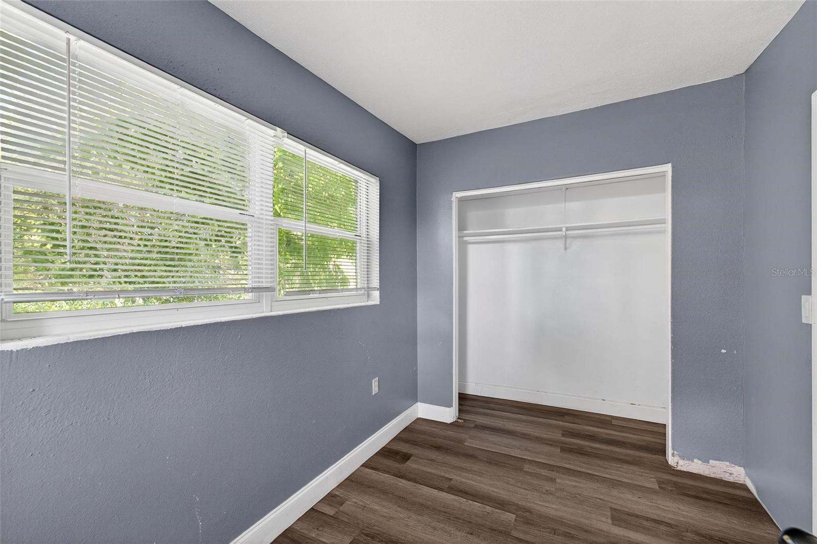 PINE HILLS MANOR 02 - Commercial Sale