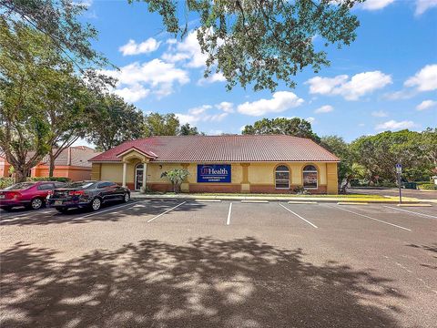 Tiny photo for 700 Doctors Court, Leesburg, FL 34748 (MLS # G5081840)