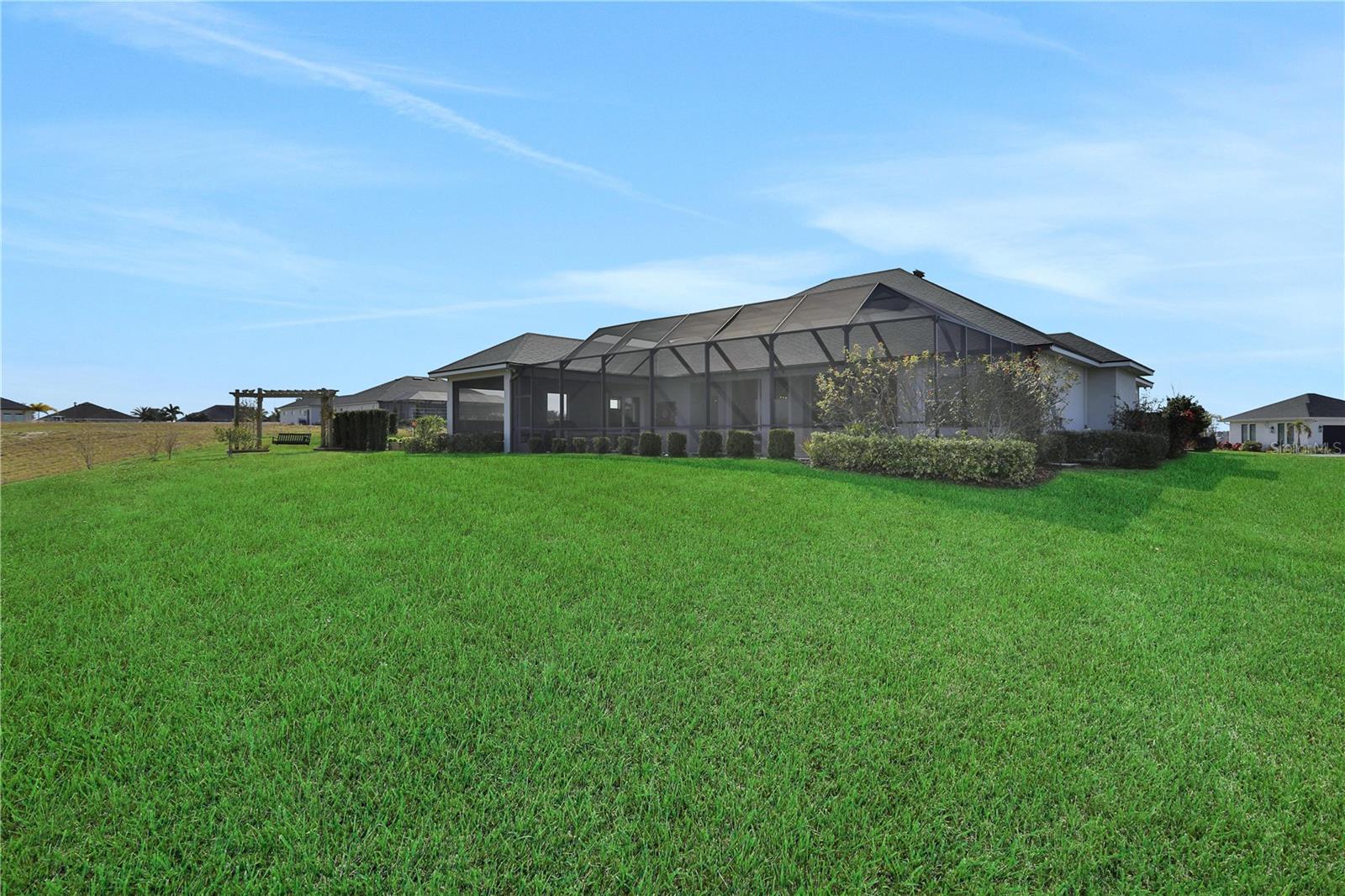 EMERALD PALMS - Residential