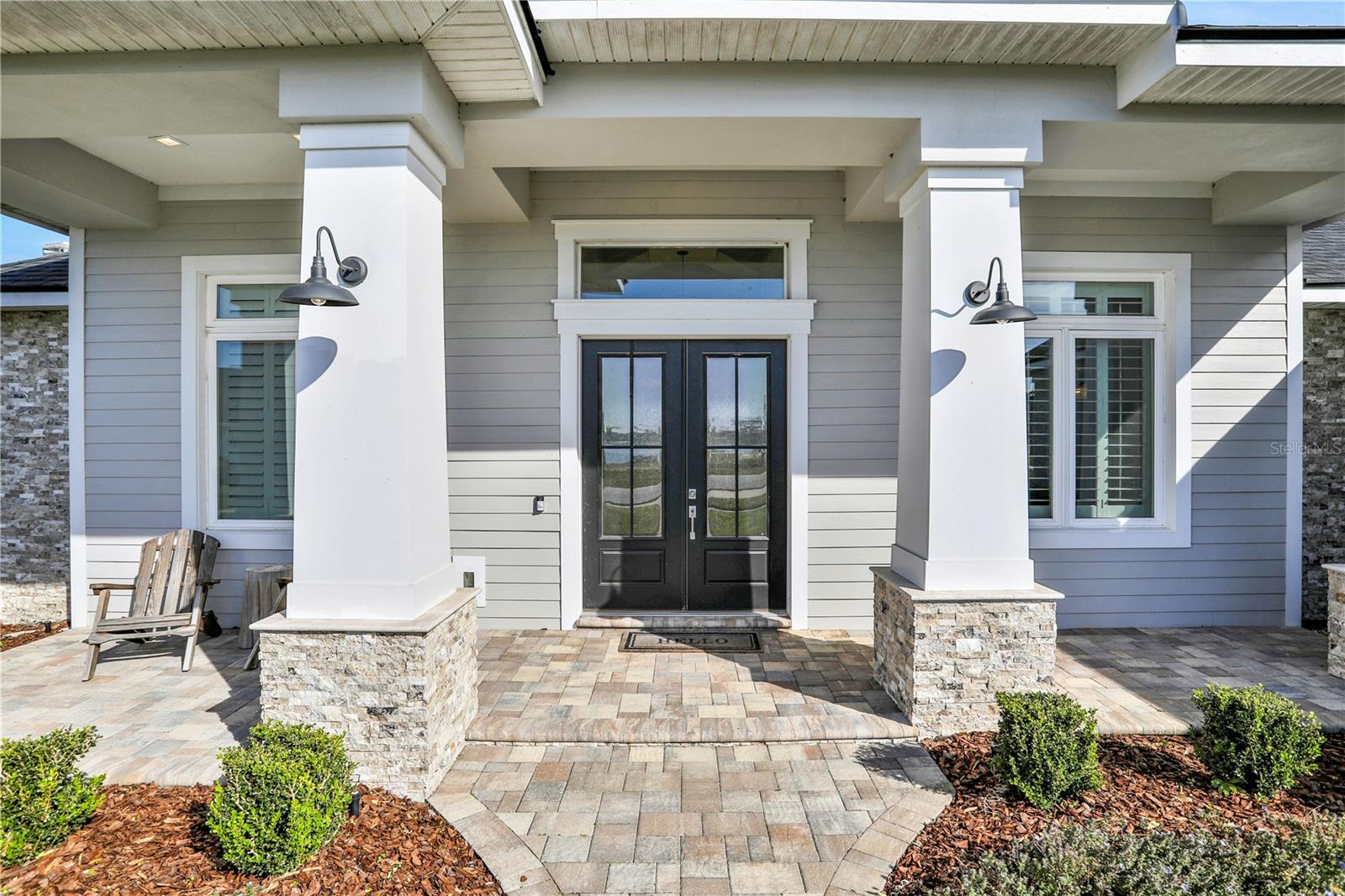 EMERALD PALMS - Residential