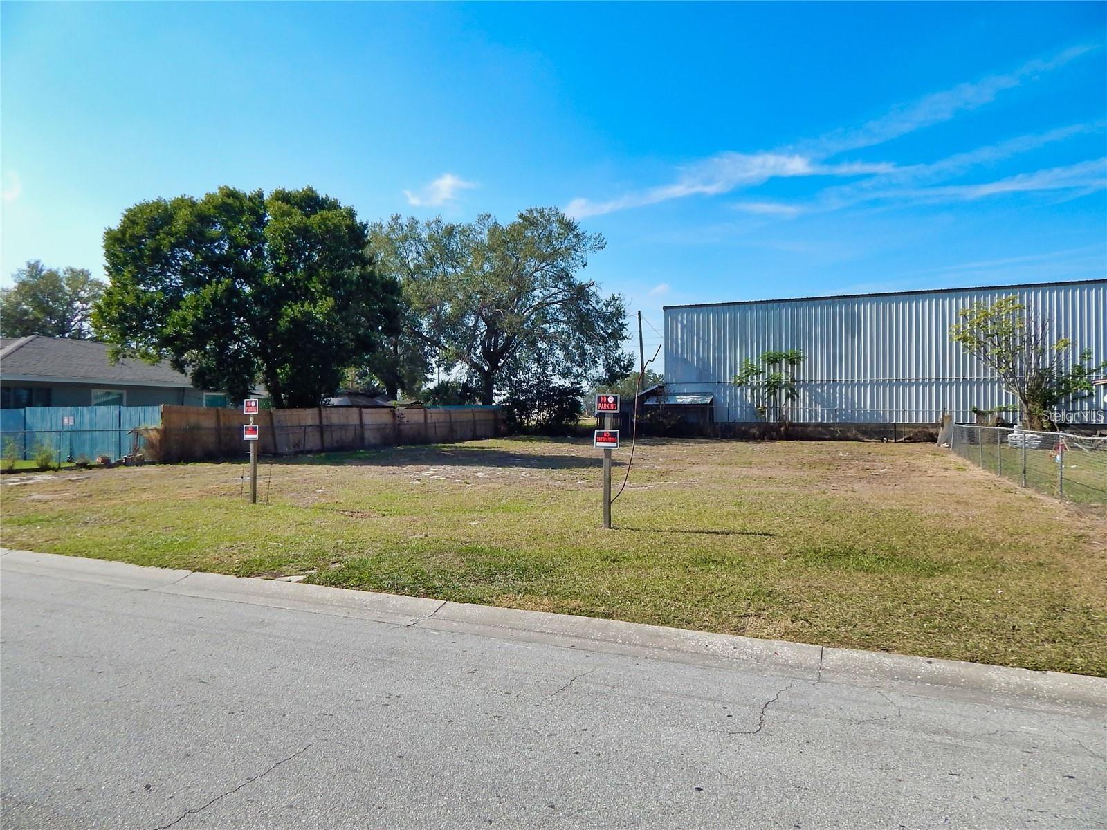 Listing image 4