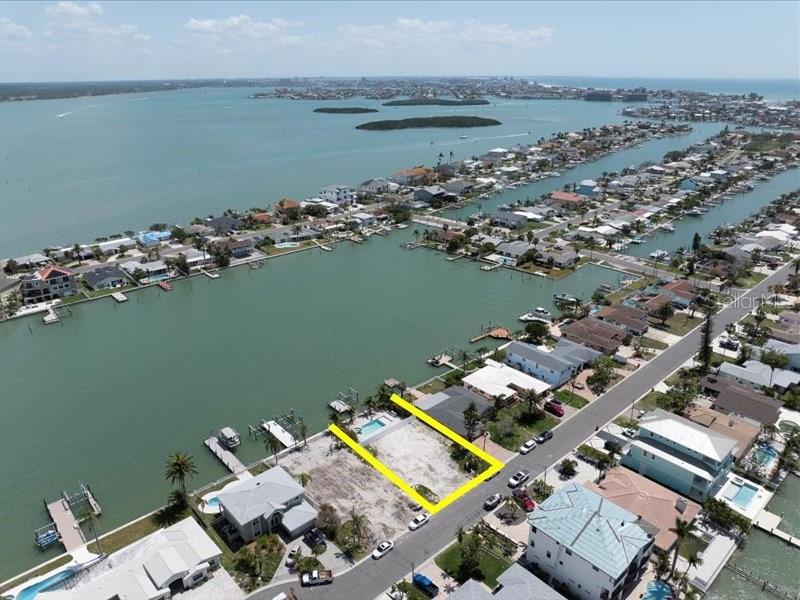 CRYSTAL ISLAND - Residential