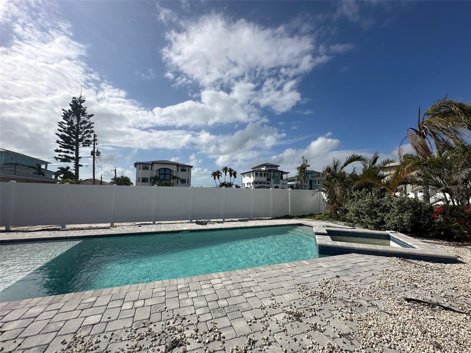 CRYSTAL ISLAND - Residential