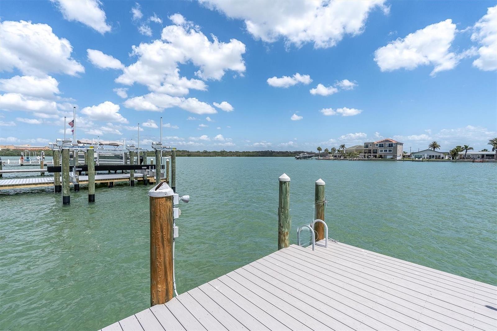 CRYSTAL ISLAND - Residential