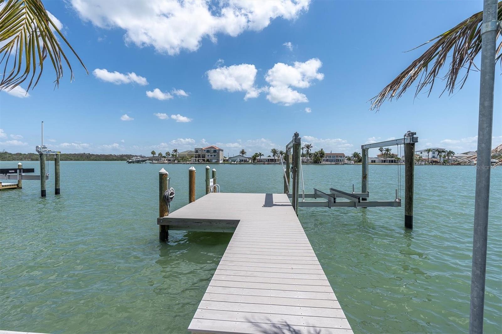 CRYSTAL ISLAND - Residential