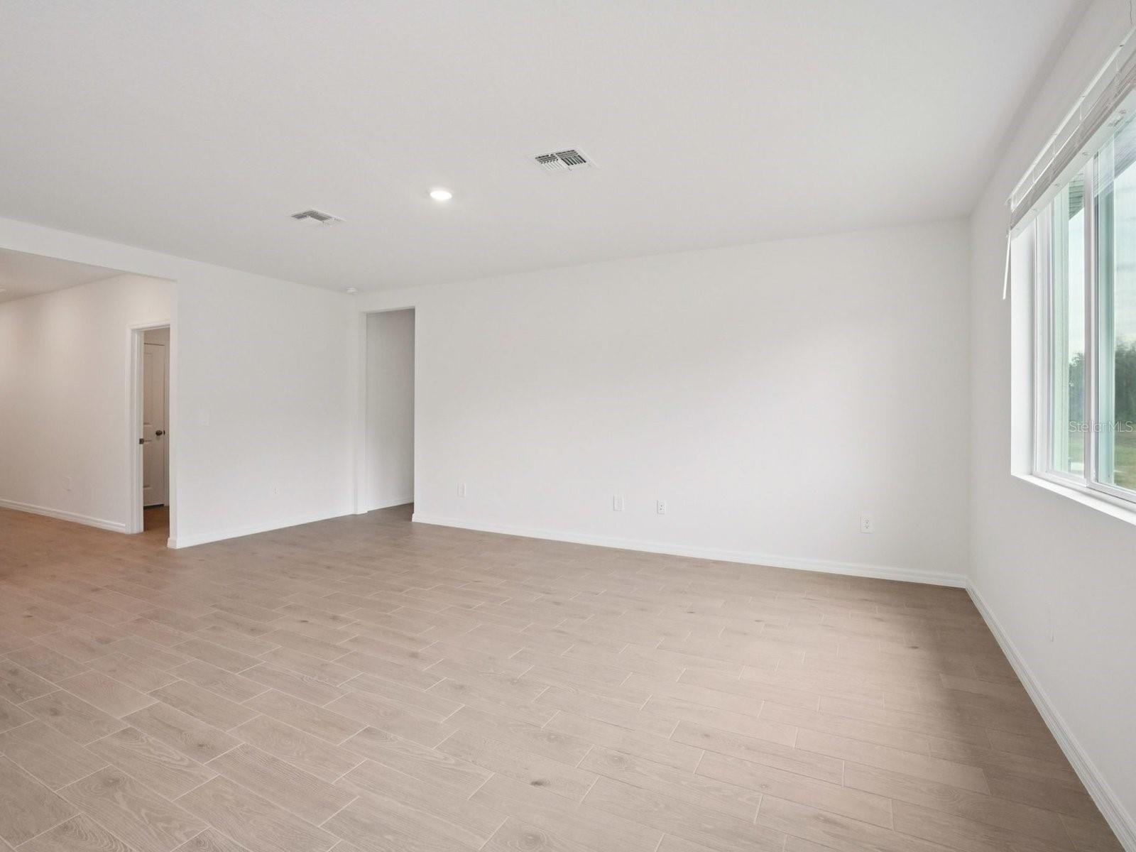 SALT MEADOWS - Residential