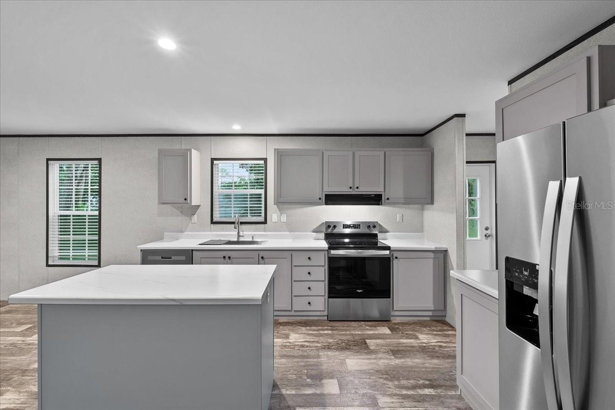 MONTVERDE HILLS - Residential