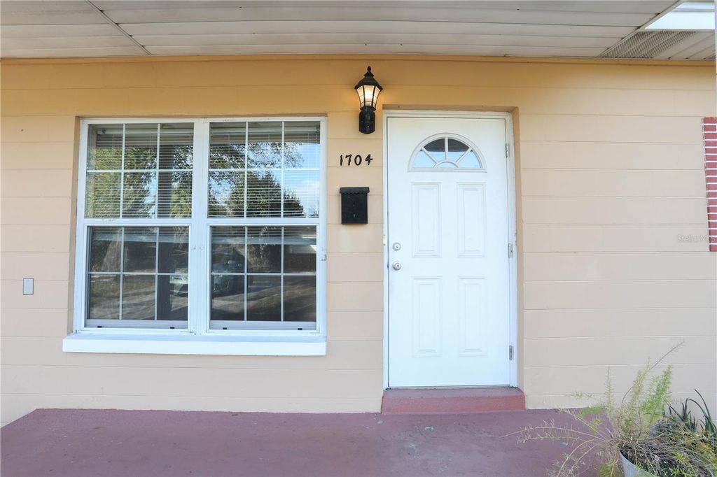 Photo of 1704 Edmundshire Road, Orlando, FL 32812 (MLS # O6405131)