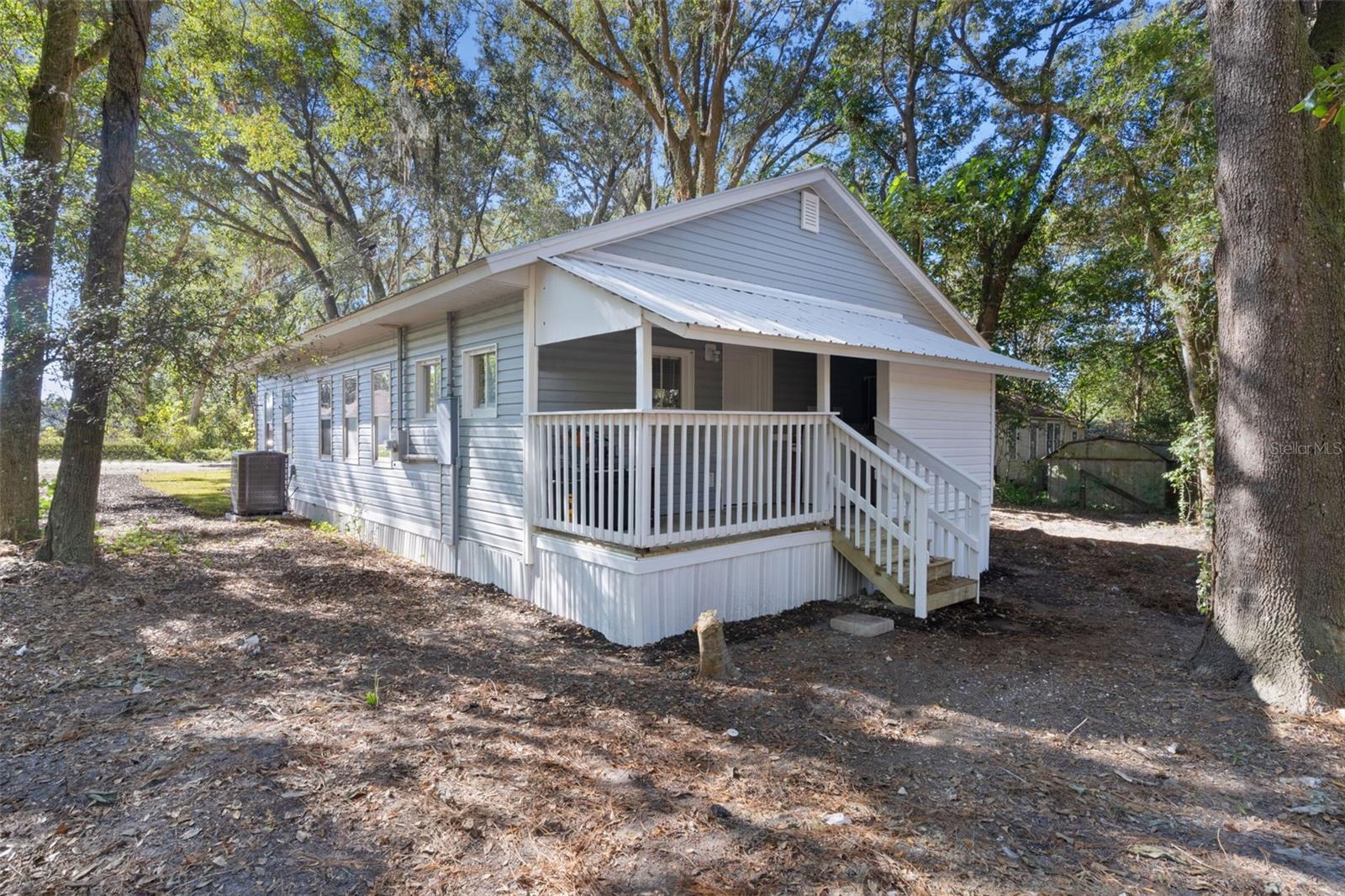 REGAL PARK - Residential