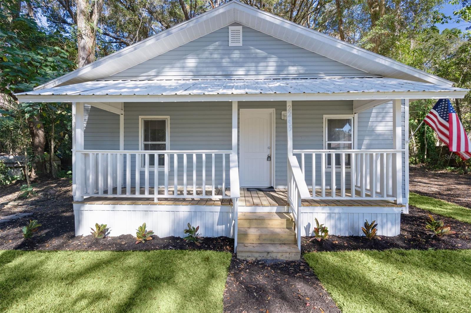 REGAL PARK - Residential