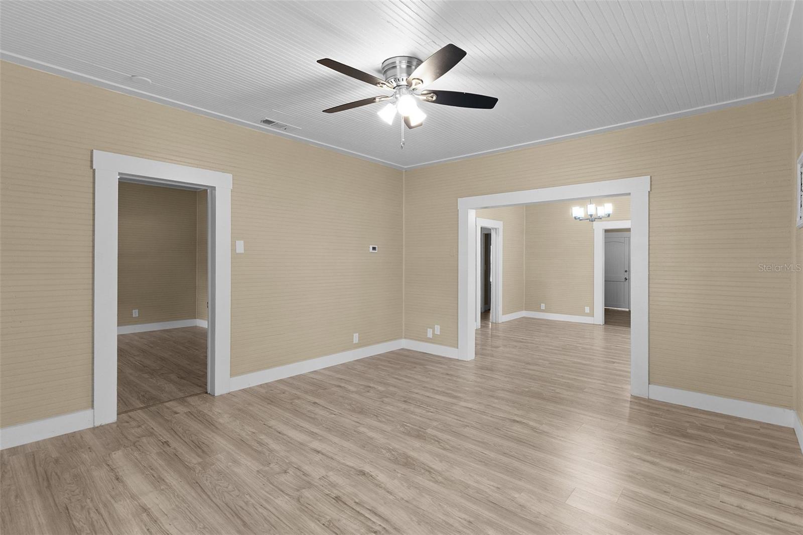 REGAL PARK - Residential