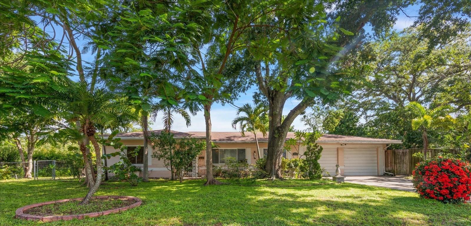 BAY STATE SUB - Land