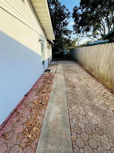 A home in ZEPHYRHILLS