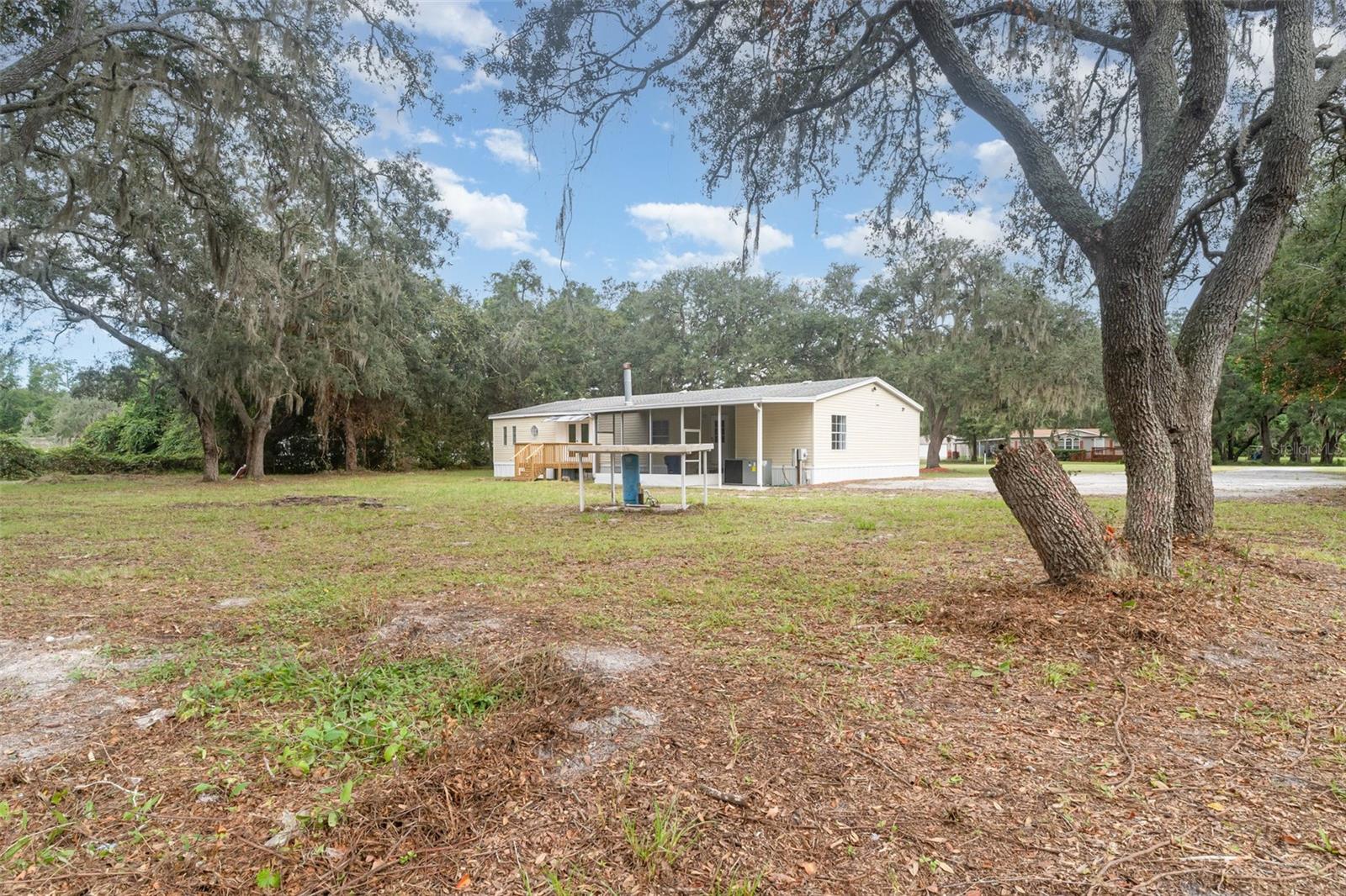 LAKE MAGNOLIA ESTATES UNIT 02 - Residential