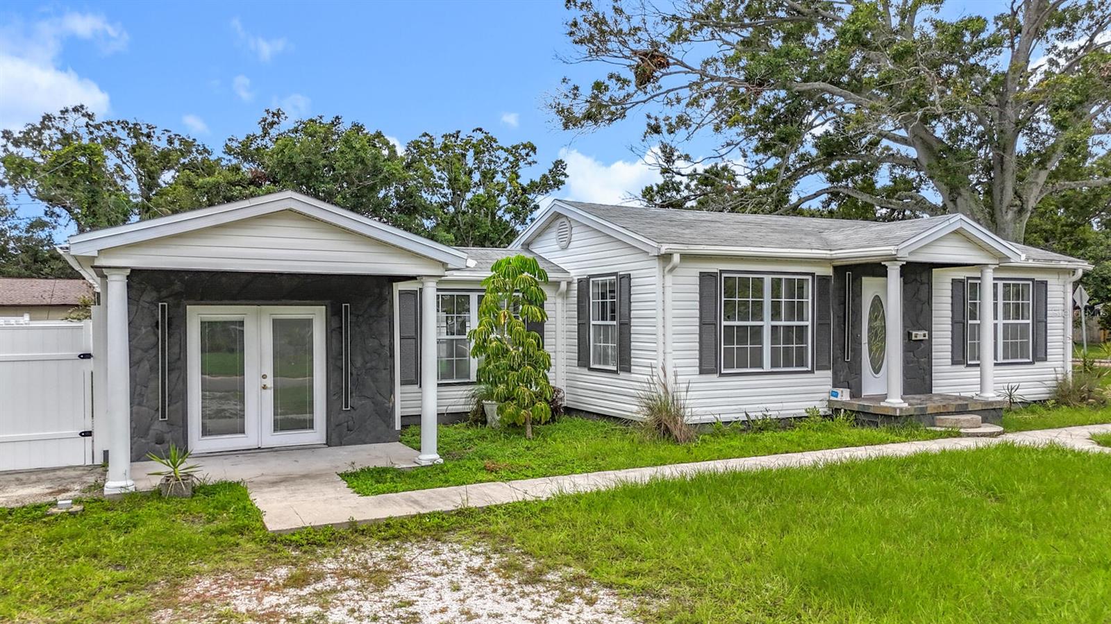 LARRYS SUB - Residential