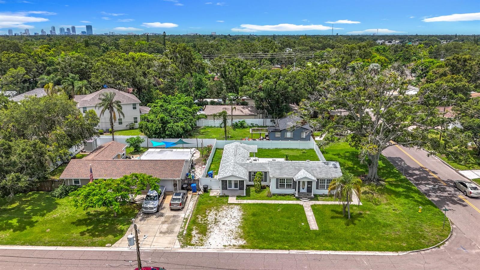 LARRYS SUB - Residential