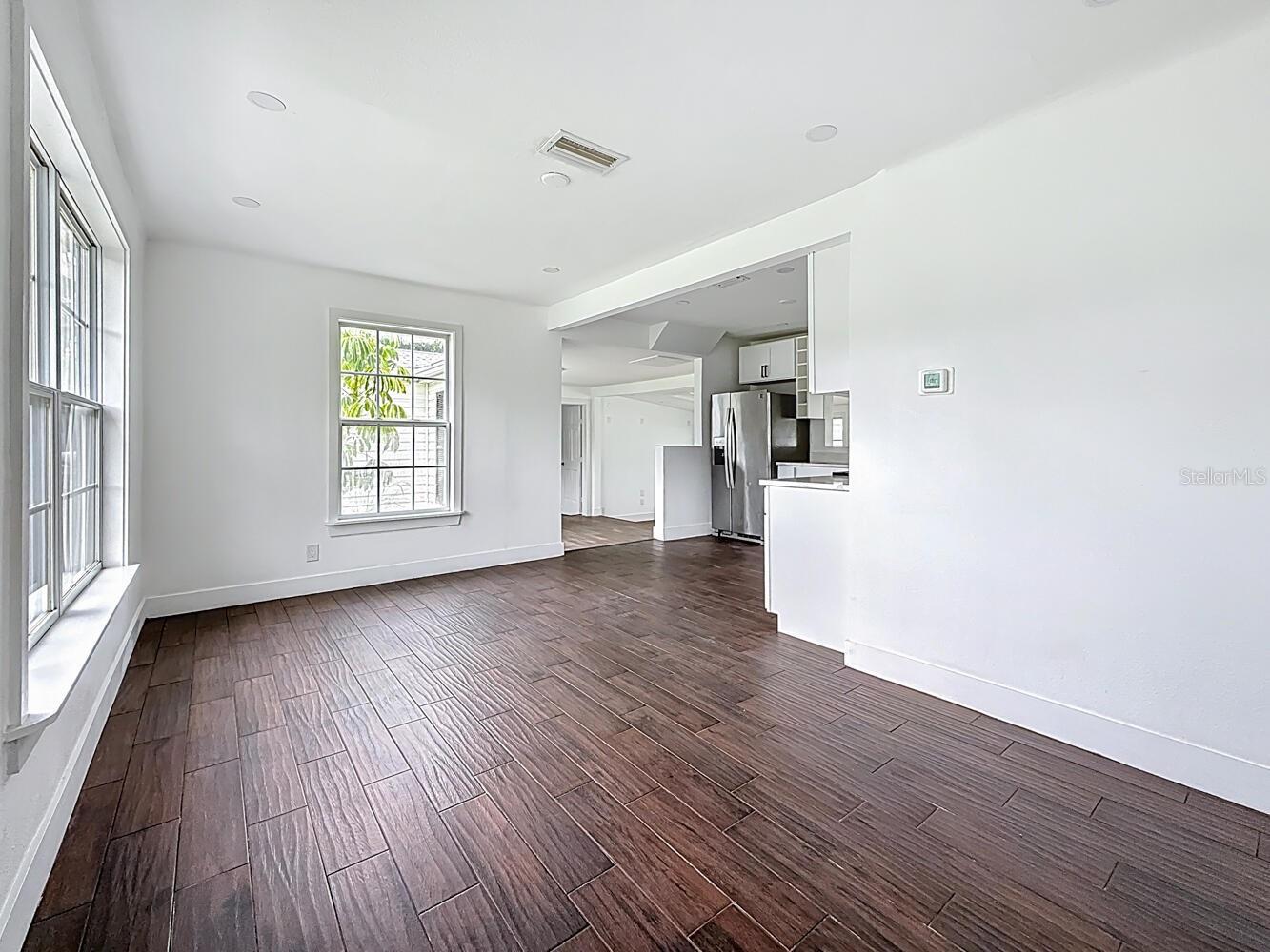 LARRYS SUB - Residential