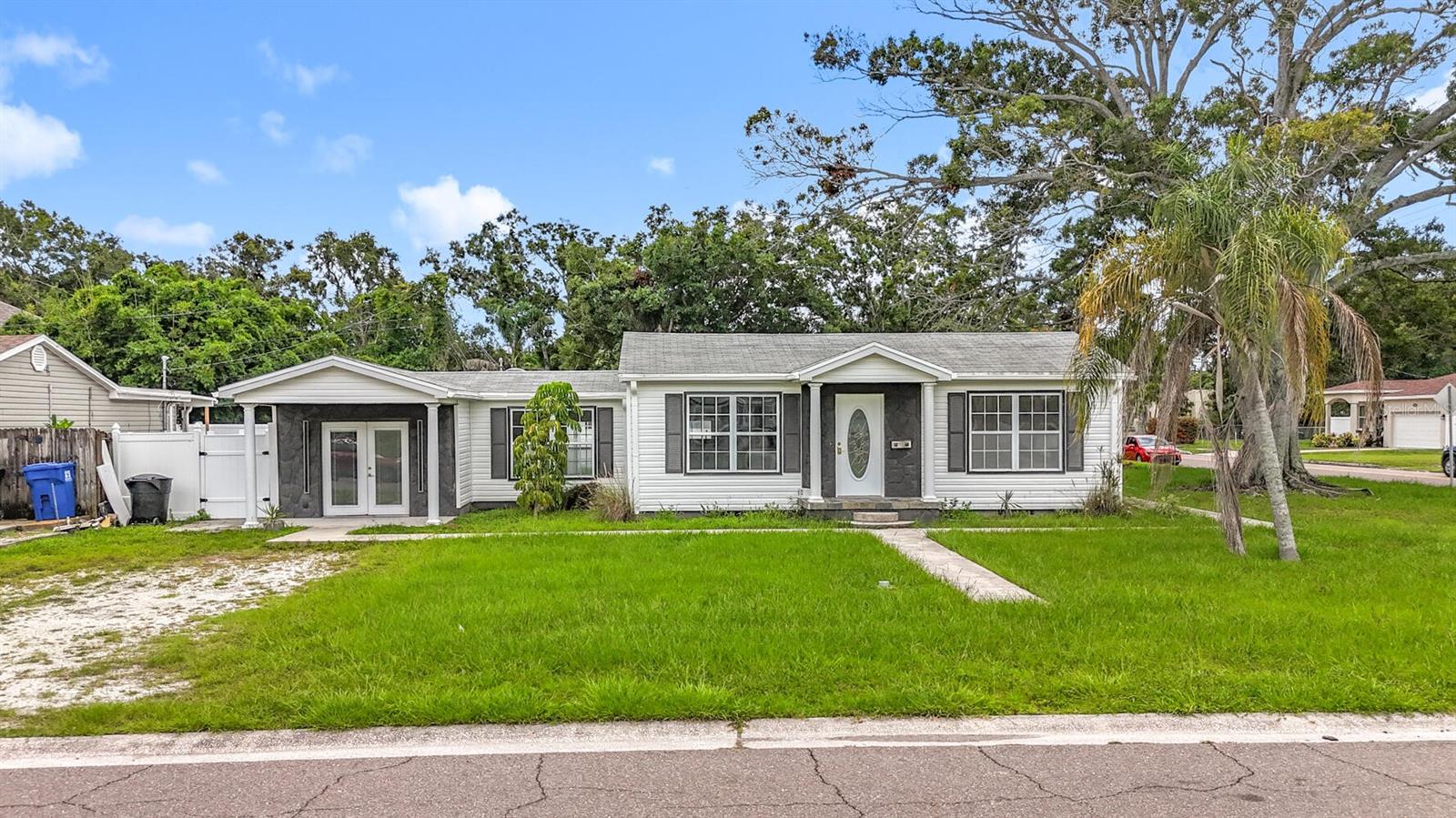 LARRYS SUB - Residential