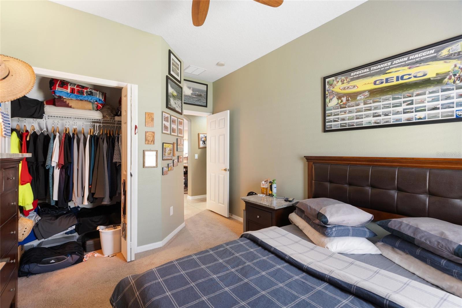 WATERS EDGE - Residential