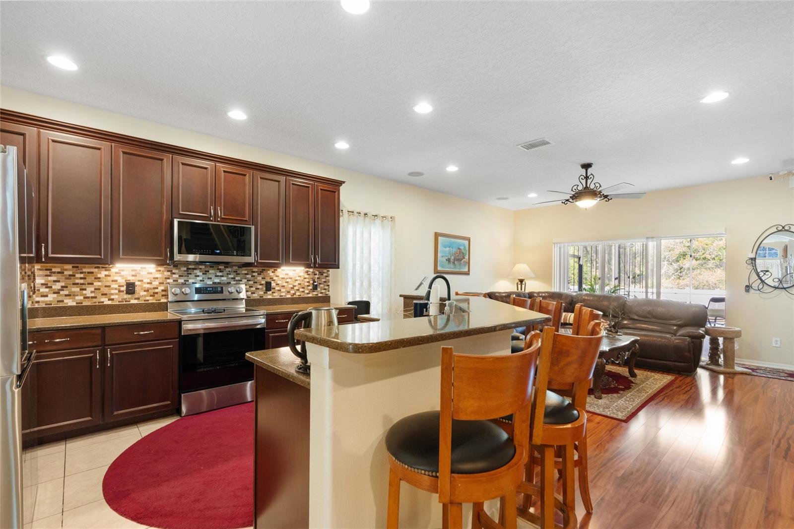 WATERS EDGE - Residential