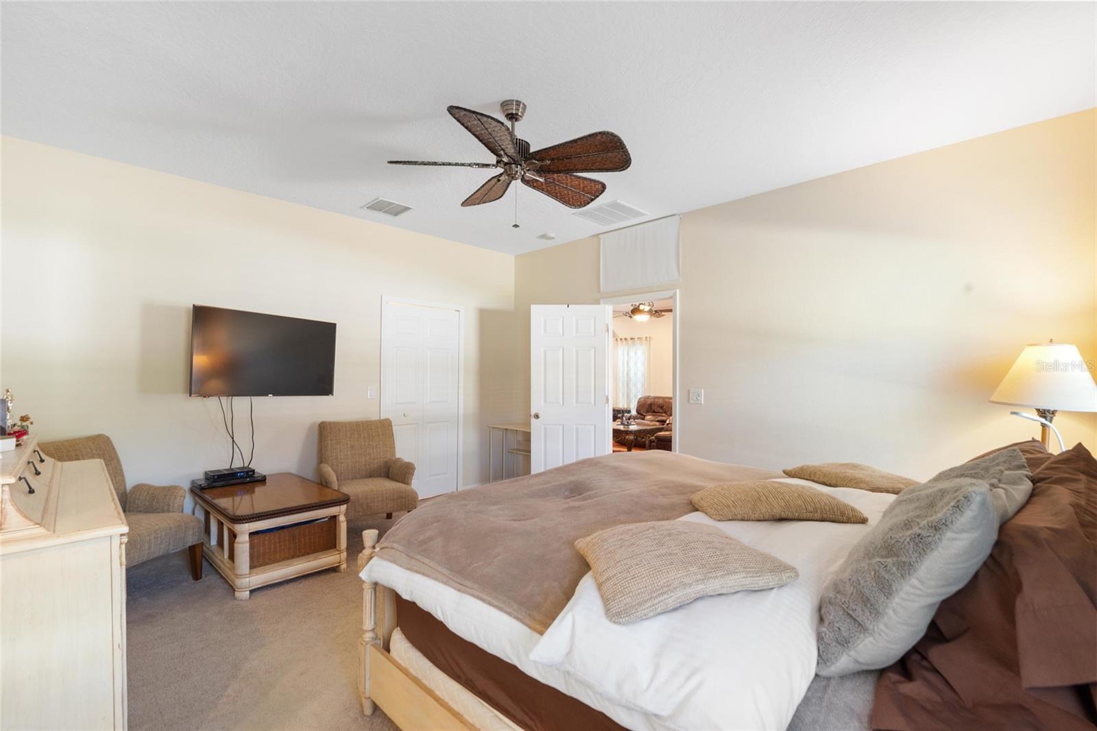 WATERS EDGE - Residential