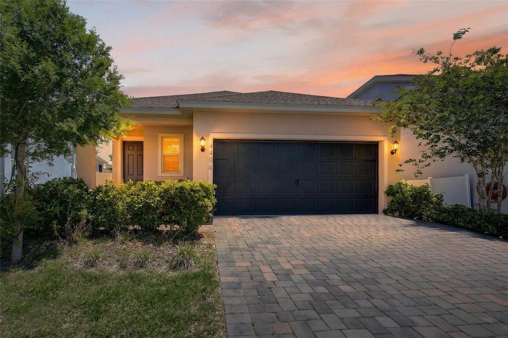 Photo of 4406 Davos Drive, Clermont, FL 34711 (MLS # G5110981)