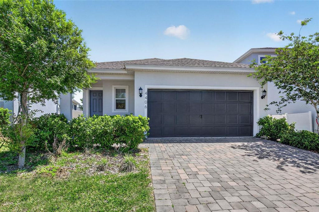 Photo of 4406 Davos Drive, Clermont, FL 34711 (MLS # G5110981)