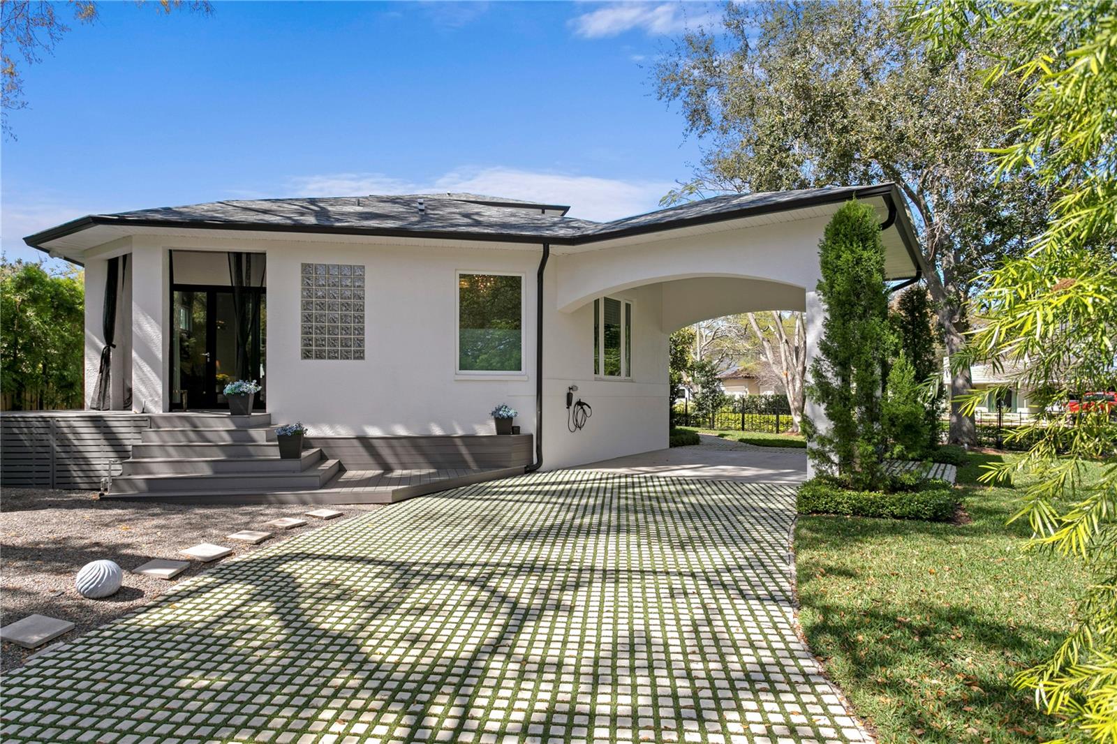 DAVIS ISLANDS PB10 PG52 TO 57 - Residential