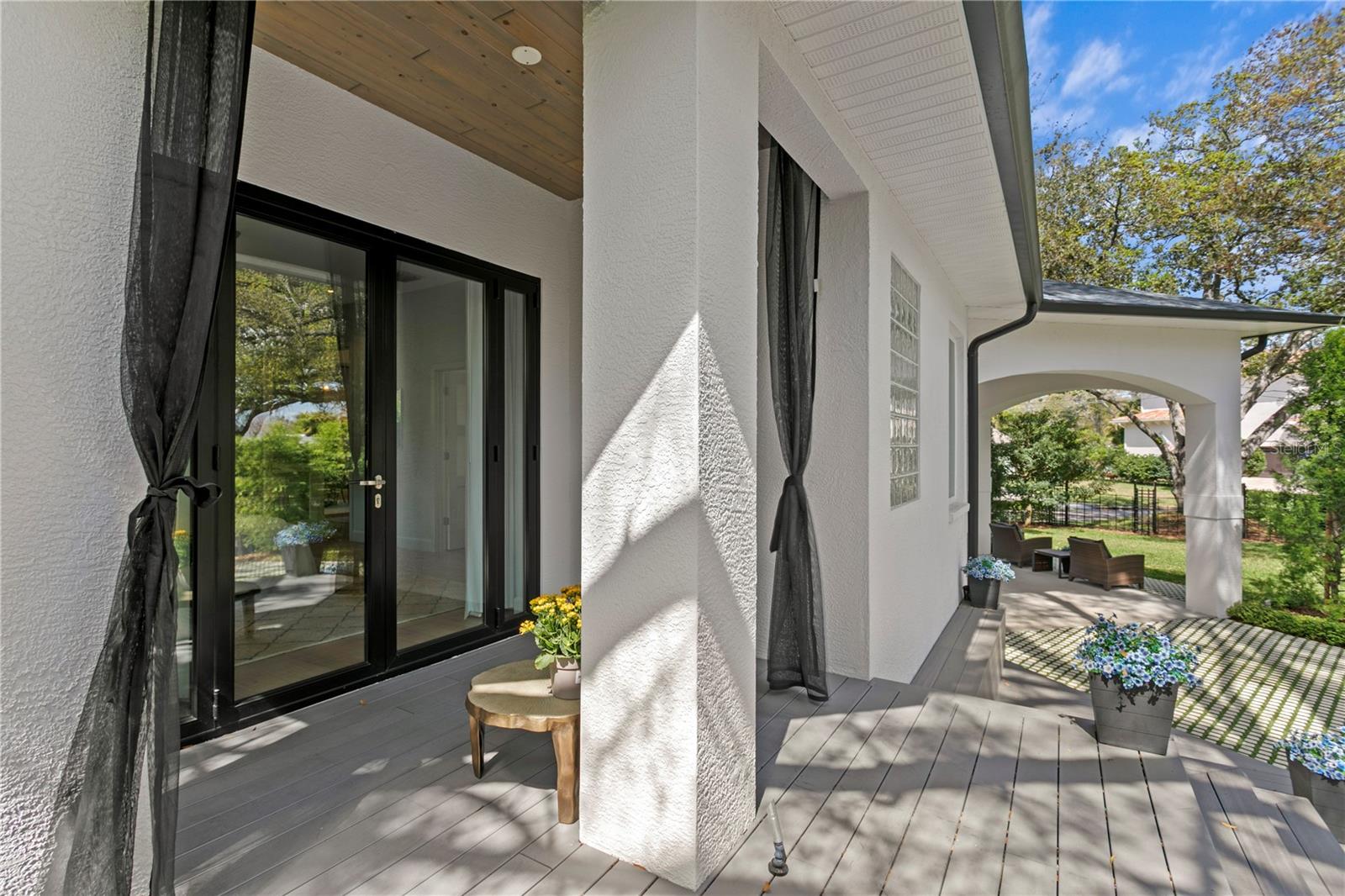 DAVIS ISLANDS PB10 PG52 TO 57 - Residential