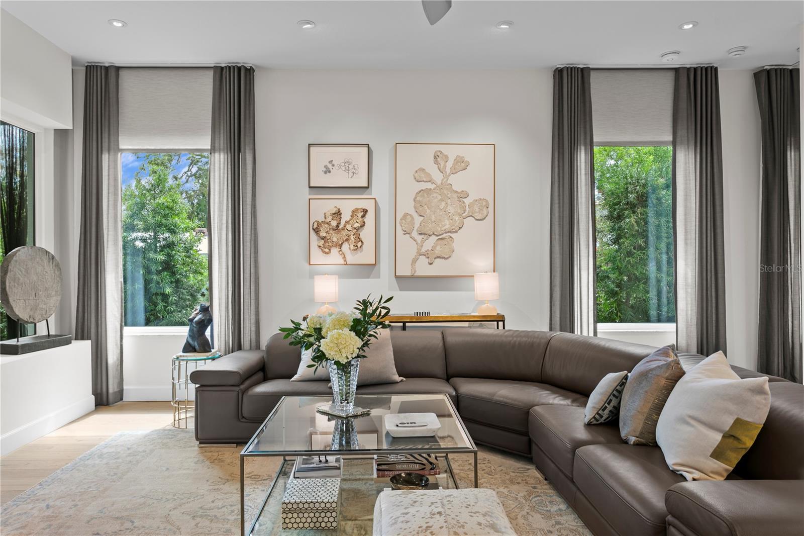 DAVIS ISLANDS PB10 PG52 TO 57 - Residential