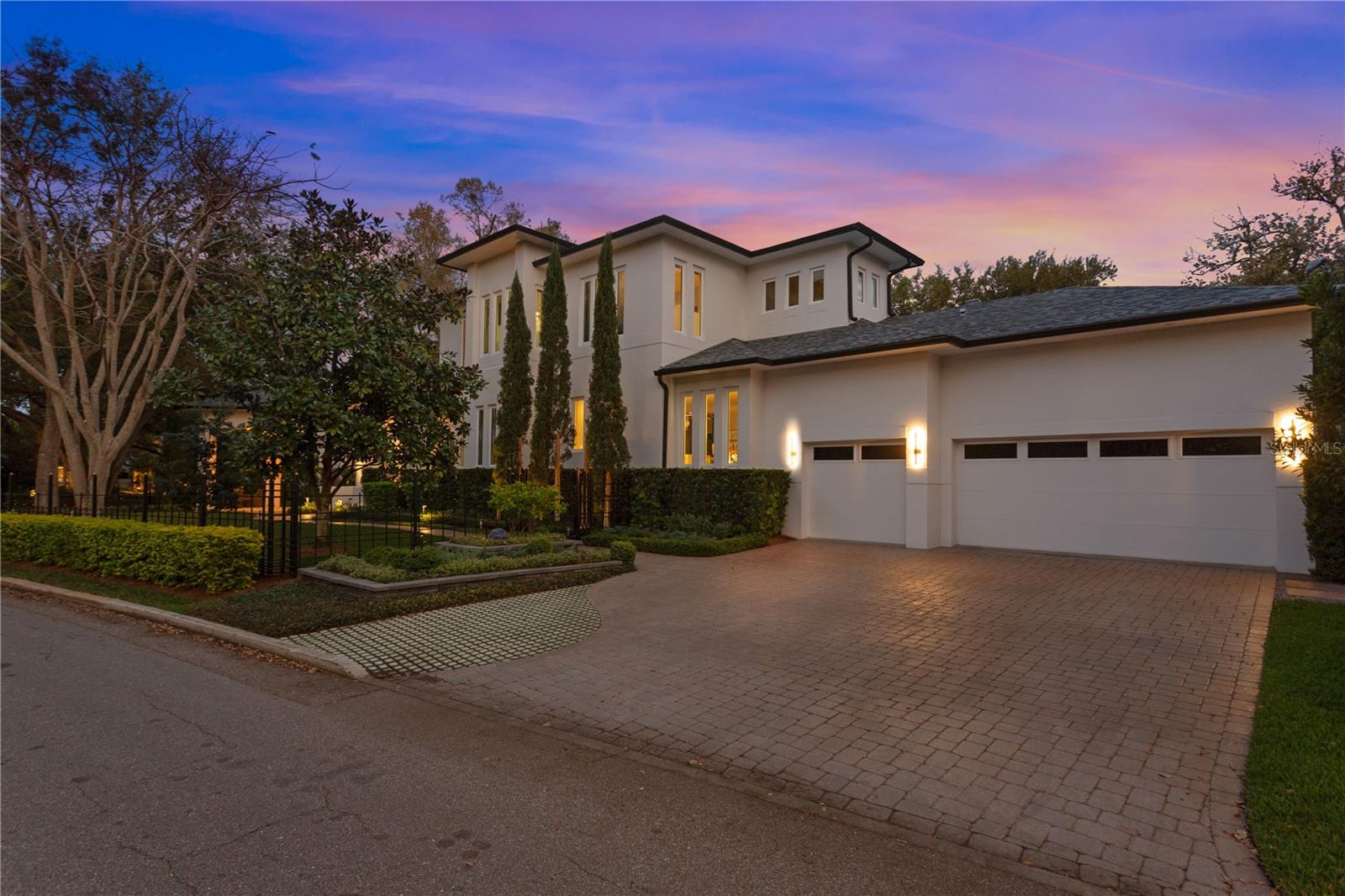 DAVIS ISLANDS PB10 PG52 TO 57 - Residential