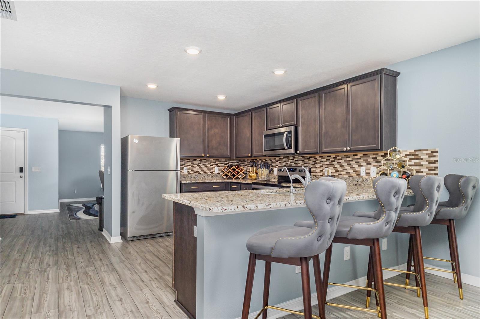 RIDGE AT SWAN LAKE - Residential Lease