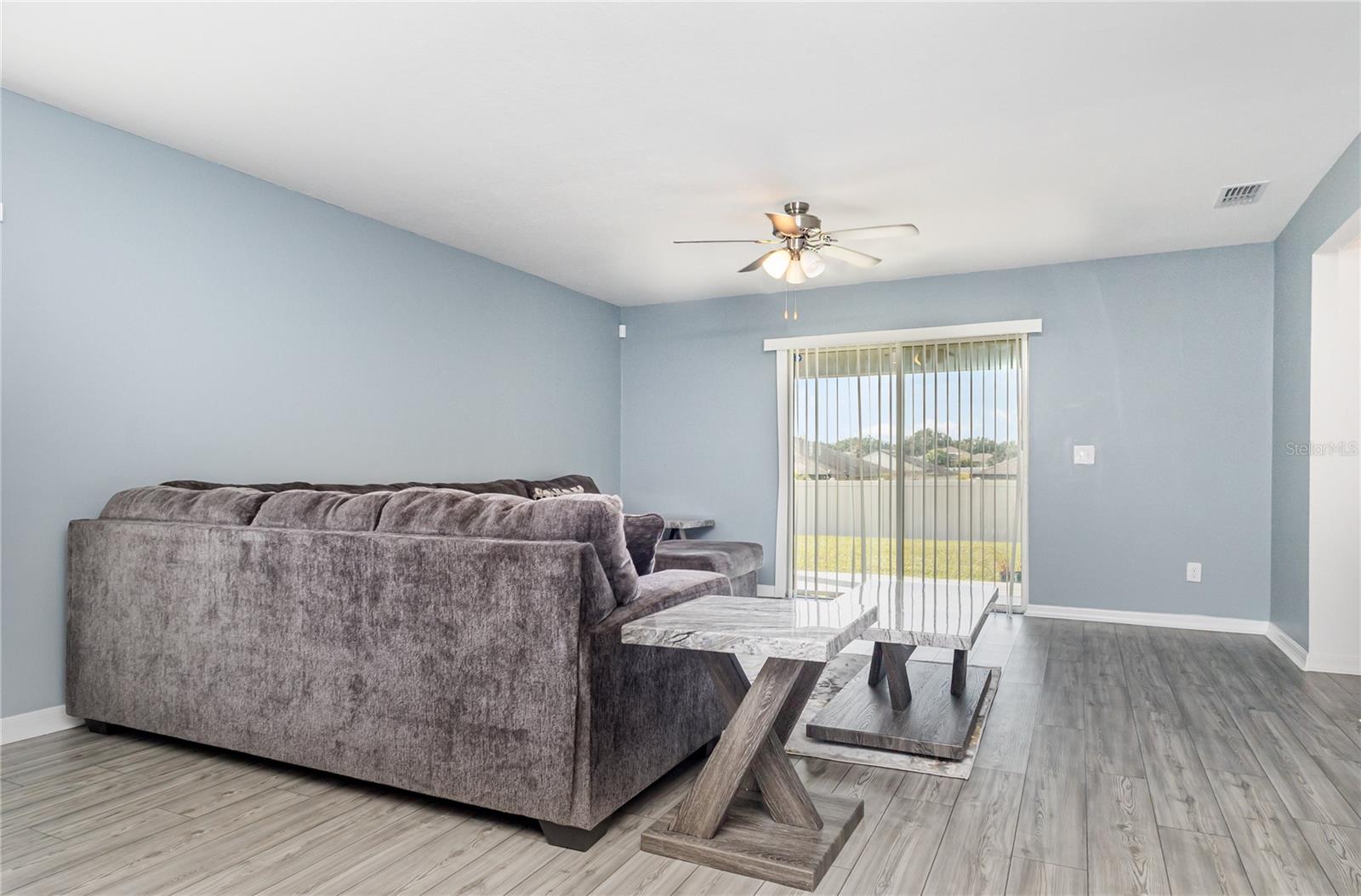 RIDGE AT SWAN LAKE - Residential Lease