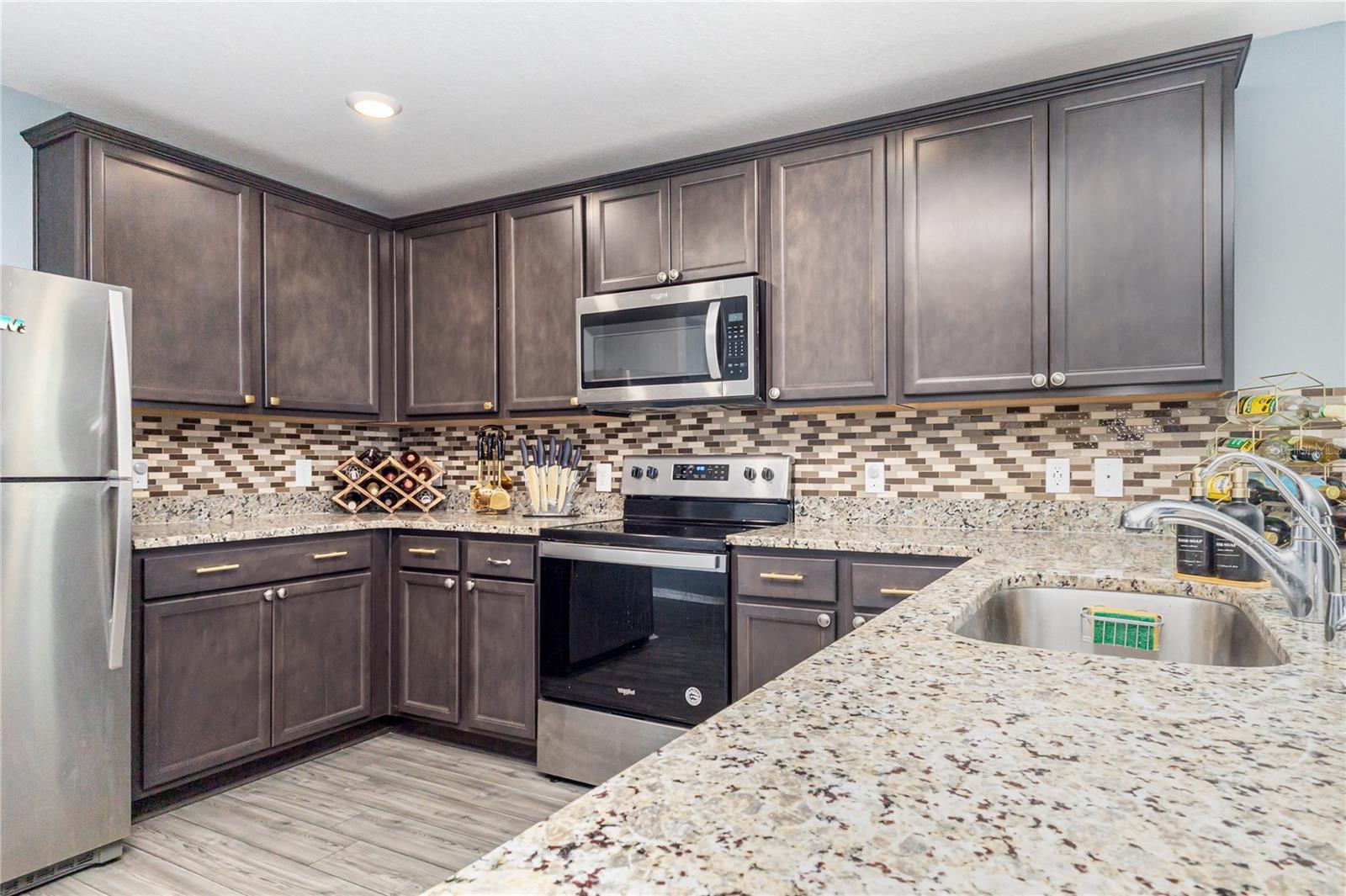 RIDGE AT SWAN LAKE - Residential Lease