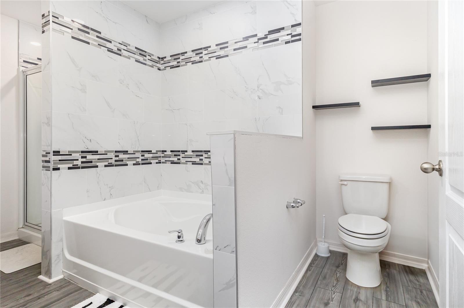 RIDGE AT SWAN LAKE - Residential Lease