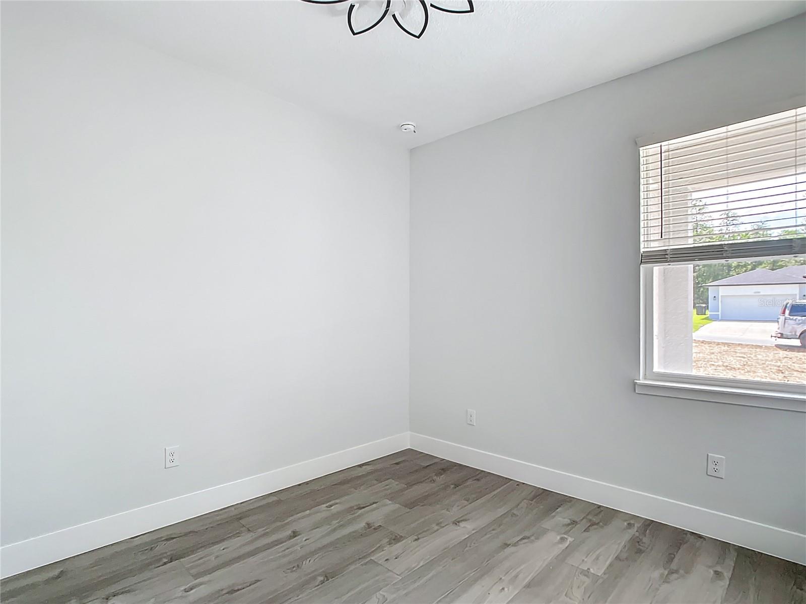 MARION OAKS - Residential