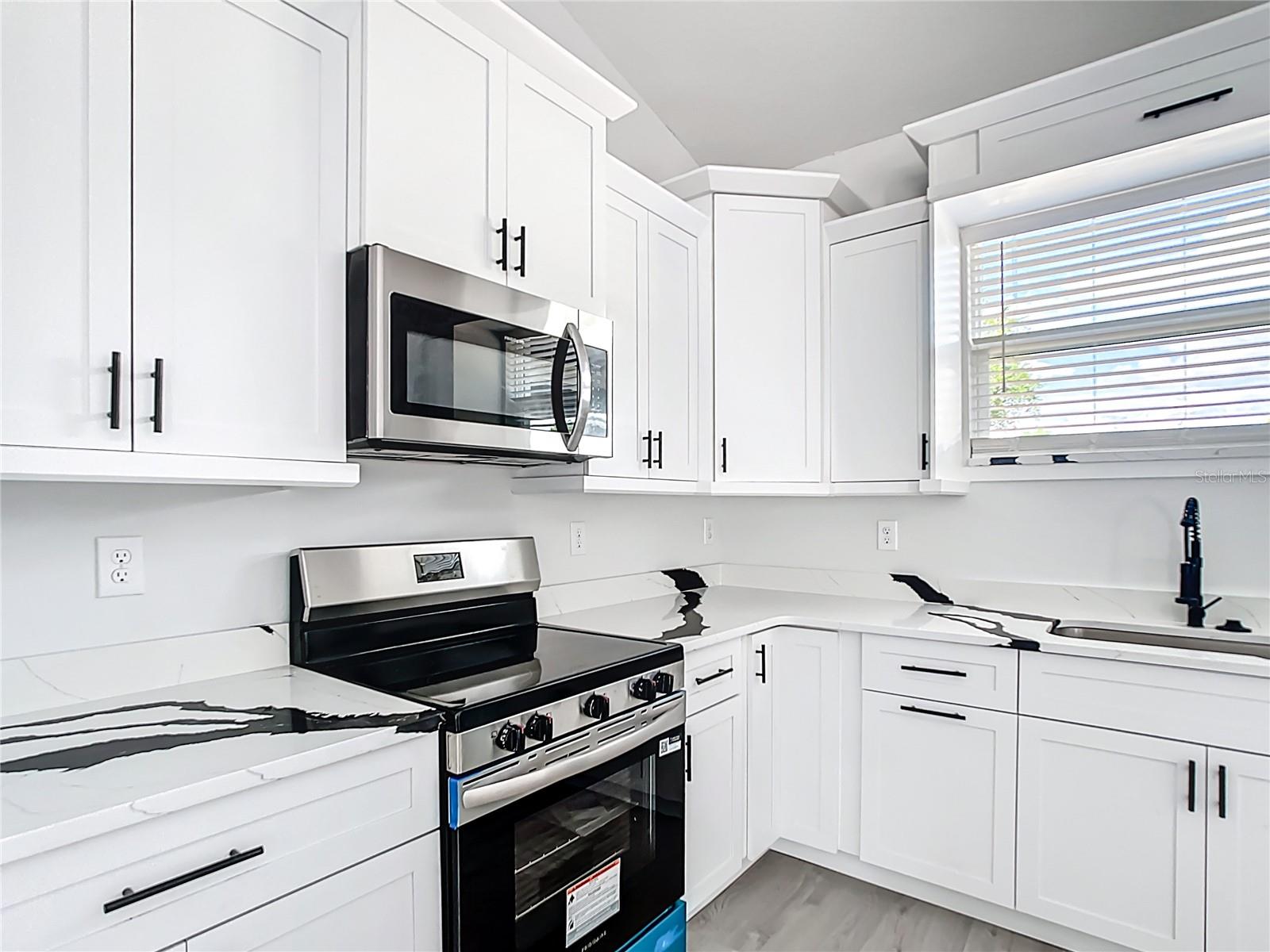 MARION OAKS - Residential