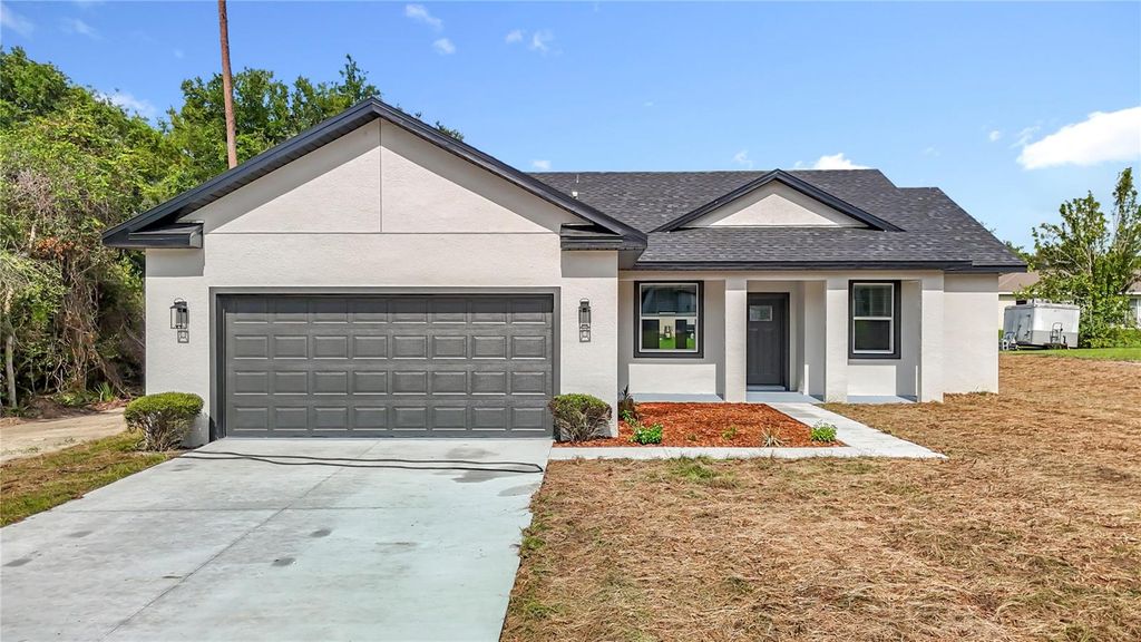 Photo of 13750 SW 43rd Circle, Ocala, FL 34473 (MLS # OM721152)