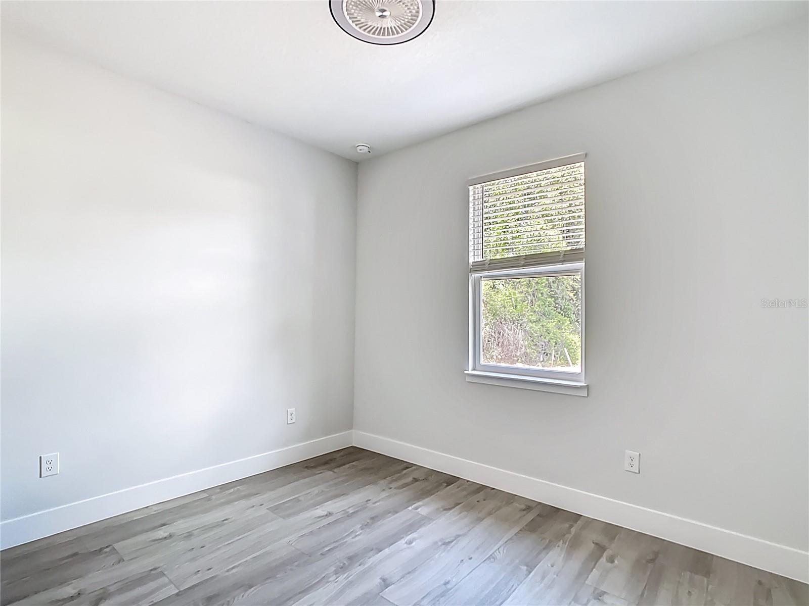 MARION OAKS - Residential