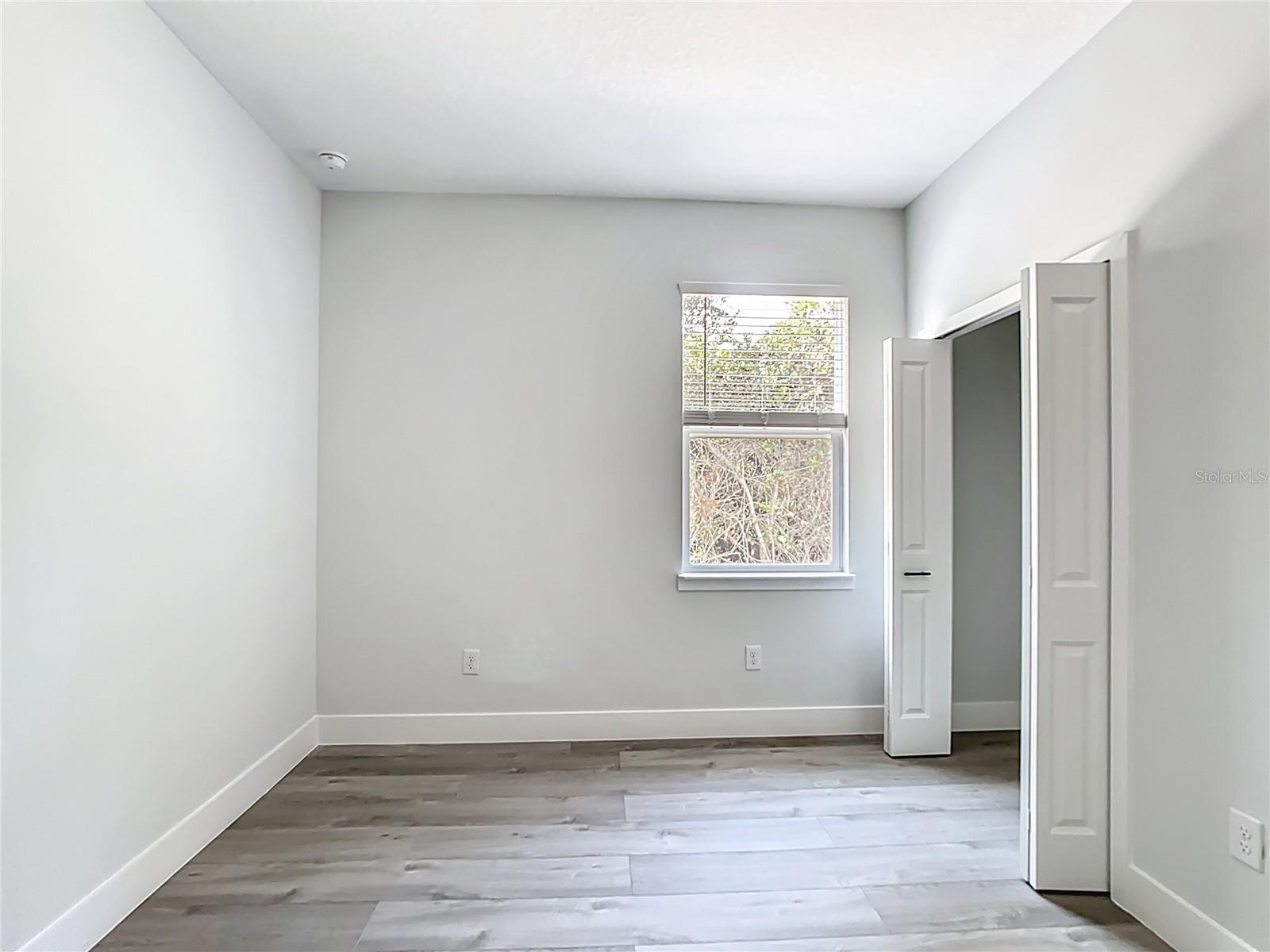 MARION OAKS - Residential