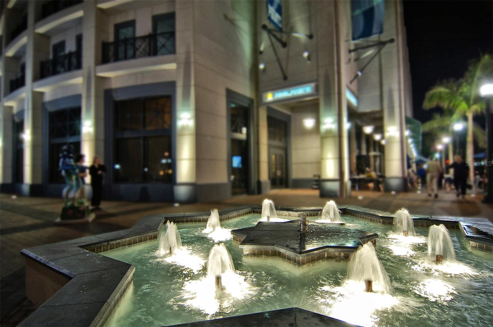 PLAZA AT 05 POINTS RESIDENCES - Residential