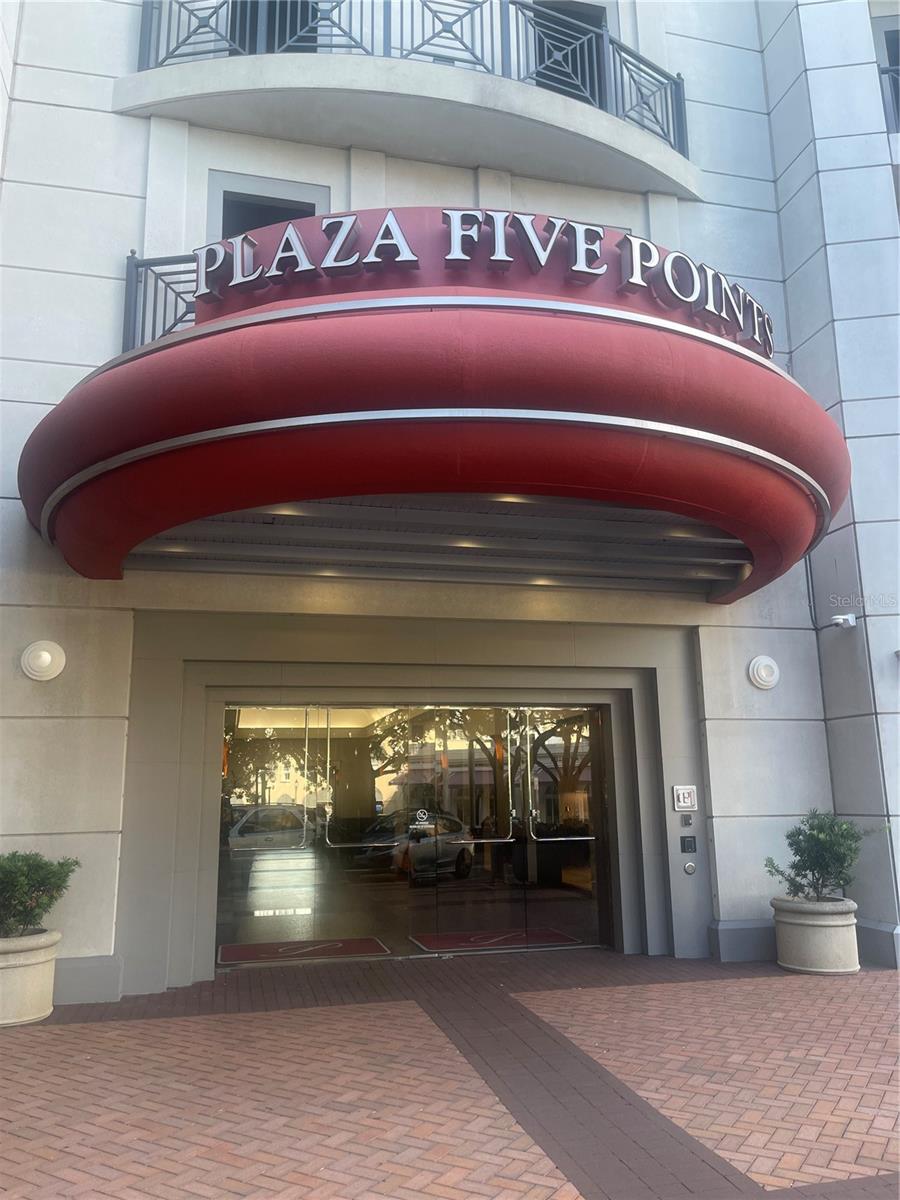 PLAZA AT 05 POINTS RESIDENCES - Residential