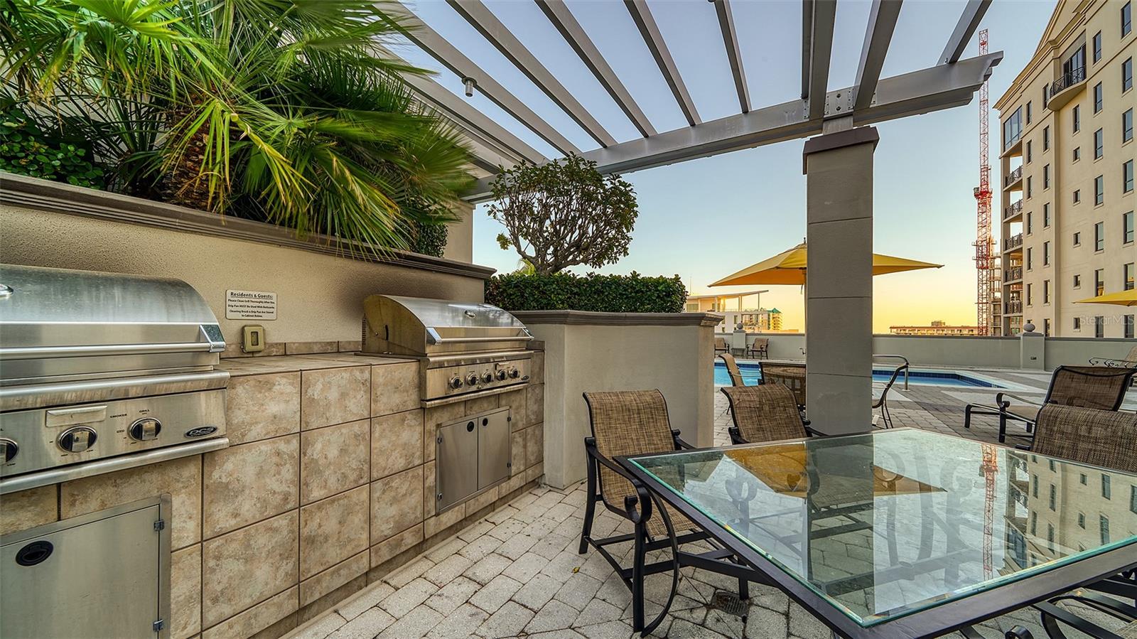 PLAZA AT 05 POINTS RESIDENCES - Residential