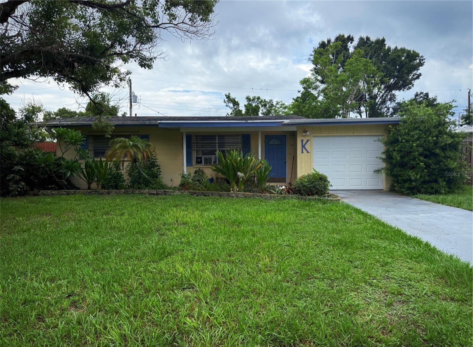 Welcome to 260 Hillview Rd, nestled in the heart of Venice Gardens—a highly sought-after community known for its public water and sewer, friendly neighbors, and no HOA fees. This home is full of potential and just waiting for the right owner to bring their vision to life.
With a little TLC, this property could become your perfect Florida retreat or investment. Located just minutes from gorgeous Gulf beaches, charming downtown Venice, shopping, dining, and top-rated schools, the location simply can't be beat.
Whether you're a first-time homebuyer, savvy investor, or snowbird looking for a project, this is your chance to own a slice of paradise in a well-established neighborhood.
Don't miss out—schedule your showing today and imagine the possibilities!
House needs a lot of work. It has not been cleaned out and the photos were not appealing to post everywhere however can be requested.
