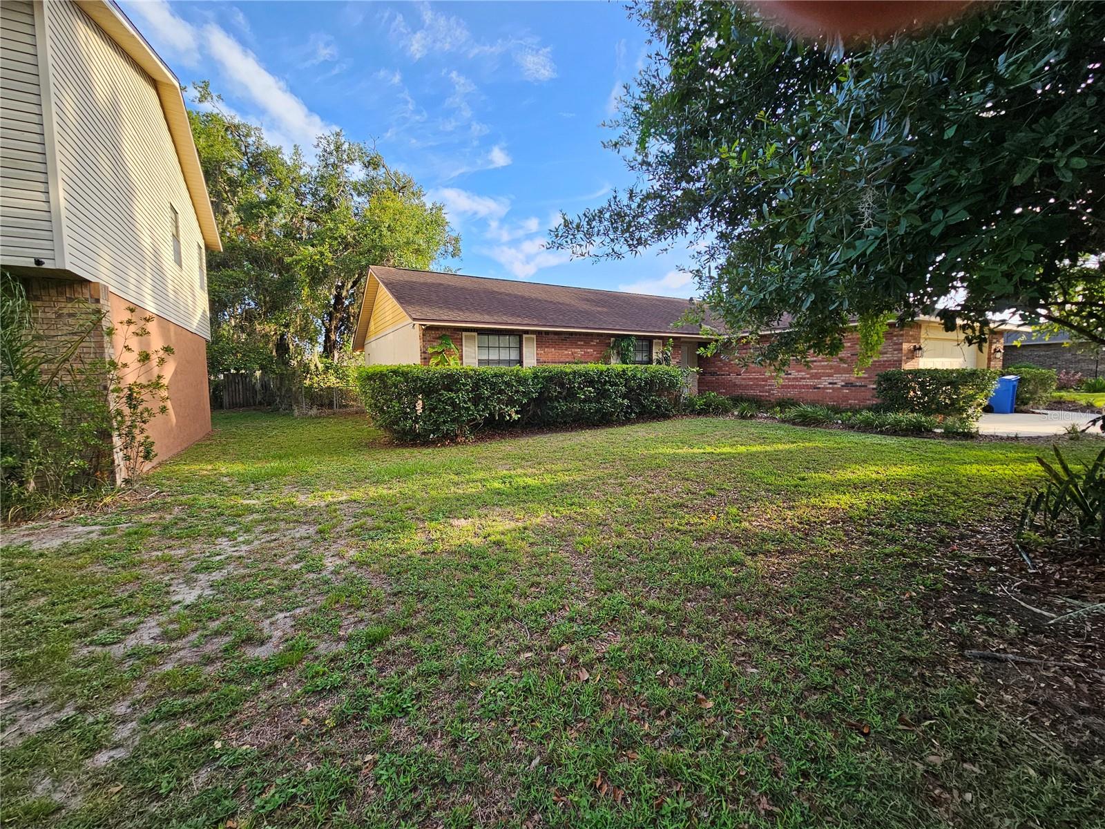 1011 MALLOW WAY