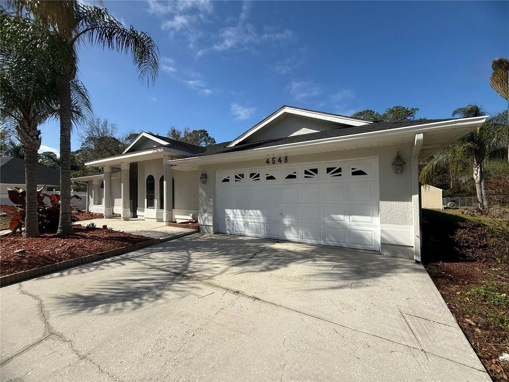 Photo of 4548 Yorkshire Lane, Kissimmee, FL 34758 (MLS # S5145086)
